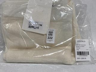 Lot 222  
            Chesterfield SR44 - Parcel Delivery Only 

                
JACQUEMUS SSENSE EXCLUSIVE MOHAIR LE SHORT ARANCIA IN BEIGE SIZE 38 - ORIGINAL RR...
