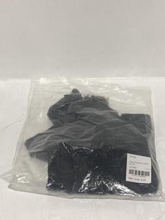 Lot 336  
            Chesterfield SR44 - Parcel Delivery Only 

                
VINCE FITTED SHAPED V - NECK BLOUSE IN BLACK SIZE XS - ORIGINAL RRP £447 (LOCATIO...