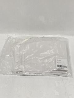 Lot 340  
            Chesterfield SR44 - Parcel Delivery Only 

                
MARKOO THE QUILTED BUSTIER IN WHITE SIZE S - ORIGINAL RRP £380 (LOCATION: L9)