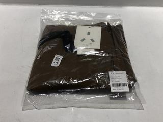 Lot 416  
            Chesterfield SR44 - Parcel Delivery Only 

                
A. A. SPECTRUM BRACED WORK PANTS IN MALT BROWN SIZE XS ORIGINAL RRP- £350 (LOCATI...