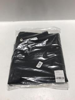 Lot 420  
            Chesterfield SR44 - Parcel Delivery Only 

                
RANDOM IDENTITIES BACK SLASH DENIM JEANS IN BLACK SIZE 36 ORIGINAL RRP- £310 (LOC...