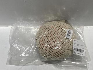 Lot 506  
            Chesterfield SR44 - Parcel Delivery Only 

                
AKOIA SSENSE EXCLUSIVE RUI ONE PIECE IN CORAL SIZE L ORIGINAL RRP- £351.26 (LOCAT...