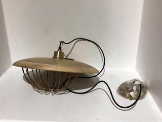 Lot 589  
            Chesterfield SR44 - Parcel Delivery Only 

                
NKUKU CHAKAI WOOD & METAL PENDANT - NATURAL - LARGE - ITEM NO. CP0501 - ORIGINAL ...