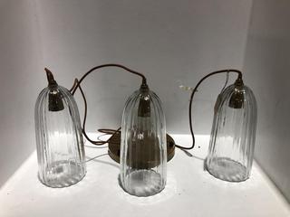 Lot 629  
            Chesterfield SR44 - Parcel Delivery Only 

                
NKUKU LUMINA FLUTED RECYCLED GLASS CLUSTER LIGHT (LOCATION: K1)