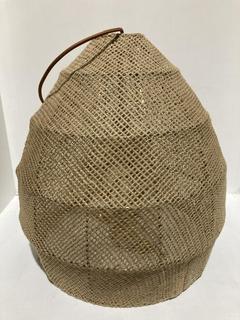 Lot 638  
            Chesterfield SR44 - Parcel Delivery Only 

                
NKUKU JAHARI WOOVEN JUTE PENDANT LIGHT (LOCATION: K2)