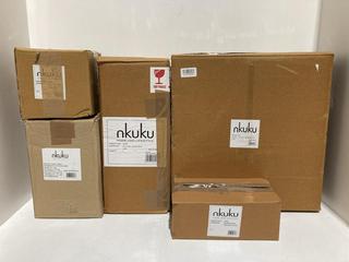 Lot 652  
            Chesterfield SR44 - Parcel Delivery Only 

                
5 X ASSORTED NKUKU ITEMS TO INCLUDE GIVA LANTERN IN ANTIQUE BRASS (LOCATION: K3)