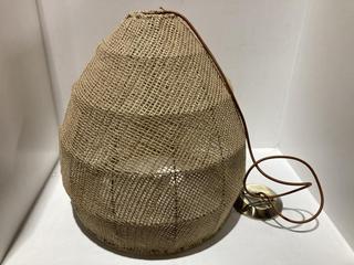 Lot 678  
            Chesterfield SR44 - Parcel Delivery Only 

                
NKUKU JAHARI WOVEN JUTE PENDANT IN NATURAL (LOCATION: K4)