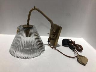 Lot 683  
            Chesterfield SR44 - Parcel Delivery Only 

                
NKUKU AKOLI GLASS WALL LAMP - CLEAR & ANTIQUE BRASS - ITEM NO. AL4401 - ORIGINAL ...