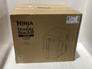 Lot 761  
            Chesterfield SR44 - Parcel Delivery Only 

                
NINJA DOUBLE STACK XL 2-DRAWER DUAL AIRFRYER INCLUDES SILICONE TONGUES (LOCATION:...