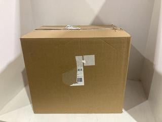 Lot 806  
            Chesterfield SR44 - Parcel Delivery Only 

                
TEFAL OLEOCLEAN PRO FRYER - ORIGINAL RRP £130 (LOCATION: J2)