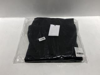 Lot 80  
            Chesterfield SR44 - Parcel Delivery Only 

                
RANDOM IDENTITIES MILITARY SHIRT JACKET IN BLACK SIZE XS - ORIGINAL RRP £350 (LOC...