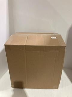 Lot 819  
            Chesterfield SR44 - Parcel Delivery Only 

                
VAX SPOT WASH DUO SPOT WASHER - ORIGINAL RRP £140 (LOCATION: J2)