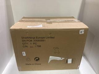 Lot 850  
            Chesterfield SR44 - Parcel Delivery Only 

                
NINJA FOODI FLEX DRAWER 10.4 LITRE AIRFRYER (LOCATION: J4)