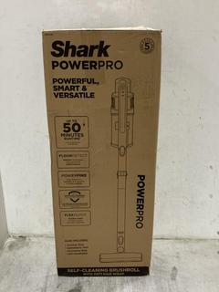 Lot 922  
            Chesterfield SR44 - Parcel Delivery Only 

                
SHARK POWERPRO VACUUM CLEANER - ORIGINAL RRP £241 (LOCATION: J6)