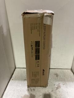 Lot 963  
            Chesterfield SR44 - Parcel Delivery Only 

                
HAUCK- SLEEP N PLAY CENTER- COLOUR GREY- WITH STAR PATTERNS- (LOCATION: J8)