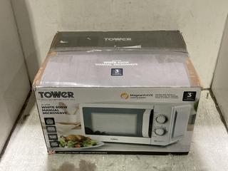 Lot 966  
            Chesterfield SR44 - Parcel Delivery Only 

                
TOWER 20 LITRE MANUAL MICROWAVE IN WHITE (LOCATION: J8)