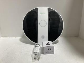 Lot 1070  
            Chesterfield SR47 - Parcel Delivery Only 

                
REVITIVE PROHEALTH CIRCULATION BOOSTER. (LOCATION: H10)