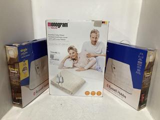 Lot 1087  
            Chesterfield SR47 - Parcel Delivery Only 

                
3 X ASSORTED ITEMS TO INCLUDE BEURER MONOGRAM KOMFORT FULLY FITTED HEATED MATTRES...