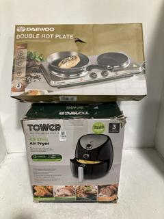 Lot 1105  
            Chesterfield SR47 - Parcel Delivery Only 

                
TOWER 4.5L AIR FRYER TO INCLUDE DAEWOO DOUBLE HOT PLATE. (LOCATION: I2)