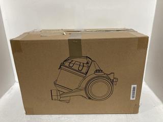 Lot 1115  
            Chesterfield SR47 - Parcel Delivery Only 

                
CYLINDER BAGLESS VACUUM CLEANER. (LOCATION: I10)