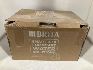 Lot 1134  
            Chesterfield SR47 - Parcel Delivery Only 

                
BRITA CUBE HOT AND COLD WATER DISPENSER ORIGINAL RRP £251 (LOCATION: I4)