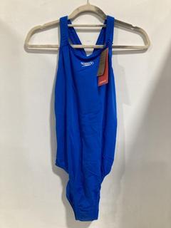 Lot 1179  
            Chesterfield SR47 - Parcel Delivery Only 

                
10 X ASSORTED ADULTS SPEEDOS TO INCLUDE ENDURANCE PLUS MEDALIST SWIMSUIT IN BLUE ...