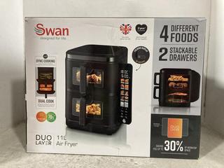 Lot 149  
            Chesterfield SR47 - Parcel Delivery Only 

                
SWAN DUO LAYER 11L AIR FRYER (LOCATION: F4)