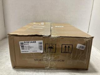 Lot 193  
            Chesterfield SR47 - Parcel Delivery Only 

                
NINJA SIZZLE INDOOR FLAT TOP GRILL AND GRIDDLE ORIGINAL RRP £149 (LOCATION: F5)