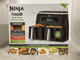 Lot 207  
            Chesterfield SR47 - Parcel Delivery Only 

                
NINJA FOODI DUAL ZONE 7.6L AIR FRYER ORIGINAL RRP £200 (LOCATION: F6)