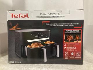 Lot 210  
            Chesterfield SR47 - Parcel Delivery Only 

                
TEFAL DUAL EASY FRY 8.3L DOUBLE DRAWER AIR FRYER (LOCATION: F6)