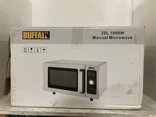 Lot 257  
            Chesterfield SR47 - Parcel Delivery Only 

                
BUFFALO 25L 1000W MICROWAVE OVEN ORIGINAL RRP £230 (LOCATION: F7)