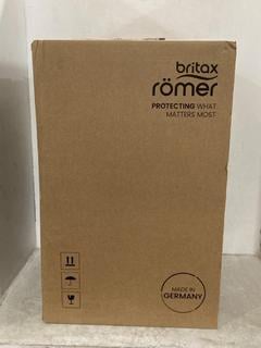 Lot 261  
            Chesterfield SR47 - Parcel Delivery Only 

                
BRITAX ROMER ADVENTURE PLUS 2 CAR SEAT ORIGINAL RRP £119 (LOCATION: F7)