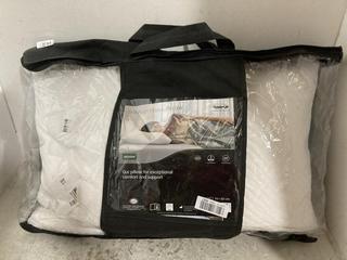 Lot 388  
            Chesterfield SR47 - Parcel Delivery Only 

                
TEMPUR PRIMA PILLOW MEDIUM SUPPORT 74 X 50CM (LOCATION: F11)