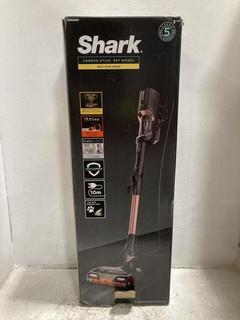 Lot 487  
            Chesterfield SR47 - Parcel Delivery Only 

                
SHARK HZ500UKT CORDED STICK PET MODEL ORIGINAL RRP £179. (LOCATION: G3)