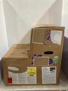 Lot 522  
            Chesterfield SR47 - Parcel Delivery Only 

                
COSATTO ALL IN ONE ROTATE 0+/1/2/3 ISOFIX CAR SEAT. (LOCATION: G4)