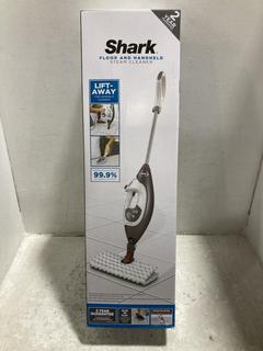 Lot 562  
            Chesterfield SR47 - Parcel Delivery Only 

                
SHARK FLOOR & HANDHELD STEAM CLEANER ORIGINAL RRP £179. (LOCATION: G6)