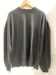 Lot 682  
            Chesterfield SR47 - Parcel Delivery Only 

                
RANDOM IDENTITIES LONG SLEEVE T-SHIRT IN BLACK SIZE M ORIGINAL RRP £215. (LOCATIO...