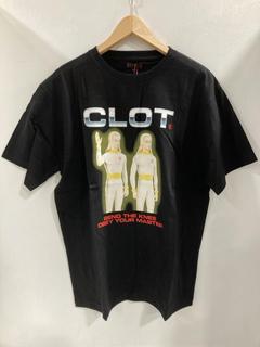Lot 685  
            Chesterfield SR47 - Parcel Delivery Only 

                
CLOT APPAREL BLACK OBEY YOUR MASTER TEE SIZE M ORIGINAL RRP £100. (LOCATION: G11)