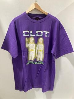 Lot 715  
            Chesterfield SR47 - Parcel Delivery Only 

                
CLOT APPAREL PURPLE OBEY YOUR MASTER TEE SIZE L ORIGINAL RRP £100. (LOCATION: H1)