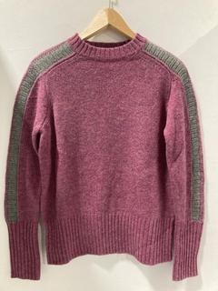 Lot 730  
            Chesterfield SR47 - Parcel Delivery Only 

                
RANDOM IDENTITIES PINK SWEATER SIZE S. (LOCATION: H1)