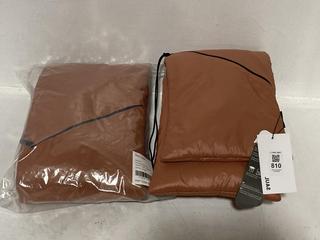 Lot 810  
            Chesterfield SR47 - Parcel Delivery Only 

                
2 X SAUL NASH TWIST AIR SCARF IN BURNT ORANGE TOTAL ORIGINAL RRP £580 (LOCATION: H3)
