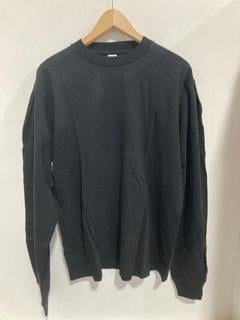 Lot 832  
            Chesterfield SR47 - Parcel Delivery Only 

                
RANDOM IDENTITIES LONG SLEEVE TSHIRT IN BLACK SIZE M ORIGINAL RRP £215 (LOCATION:...