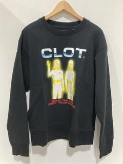 Lot 848  
            Chesterfield SR47 - Parcel Delivery Only 

                
CLOT OBEY YOUR MASTER SWEATSHIRT IN BLACK SIZE M ORIGINAL RRP £225 (LOCATION: H4)