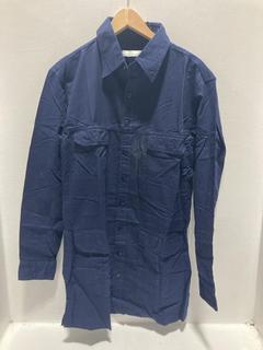 Lot 934  
            Chesterfield SR47 - Parcel Delivery Only 

                
RANDOM IDENTITIES MILITARY SHIRT IN BLUE SIZE S ORIGINAL RRP £350. (LOCATION: H5)