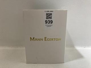 Lot 939  
            Chesterfield SR47 - Parcel Delivery Only 

                
MANN EGERTON ASTRO RED WATCH - MODEL NO. ME0121 ORIGINAL RRP £110 (LOCATION: H6)
