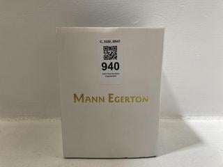 Lot 940  
            Chesterfield SR47 - Parcel Delivery Only 

                
MANN EGERTON ASTRO BLUE WATCH - MODEL NO. ME0121 ORIGINAL RRP £110 (LOCATION: H6)