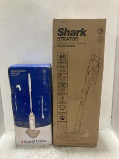 Lot 95  
            Chesterfield SR47 - Parcel Delivery Only 

                
SHARK STRATOS CORDLESS VACUUM CLEANER - MODEL NO. IZ400UKTBK TO INCLUDE RUSSELL H...