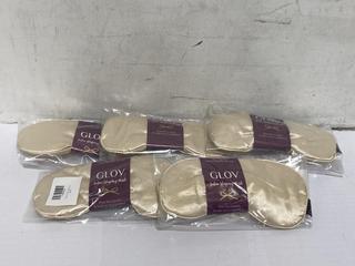 Lot 1151  
            Chesterfield SR46 - Parcel Delivery Only 

                
50 X GLOV SATIN SLEEPING MASK IN GOLD (LOCATION: I2)