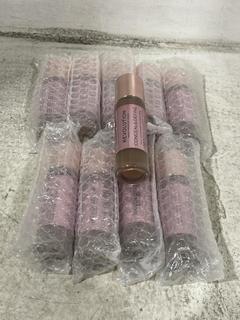 Lot 221  
            Chesterfield SR46 - Parcel Delivery Only 

                
10 X REVOLUTION CONCEAL & DEFINE FULL COVERAGE FOUNDATION IN SHADE F18 (LOCATION:...