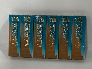 Lot 549  
            Chesterfield SR46 - Parcel Delivery Only 

                
6 X URBAN DECAY STAY NAKED TINTED GLOW MEDIUM COVERAGE HYDRATOR IN SHADE 70 DARK ...